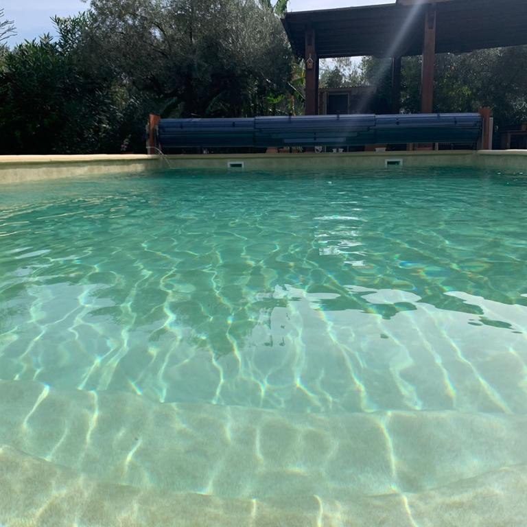 cubiertas-para-piscinas-en-granada